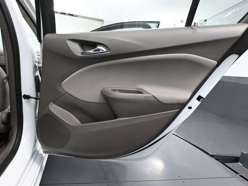 Used 2017 Chevrolet Cruze LT w/ Convenience Package image 37