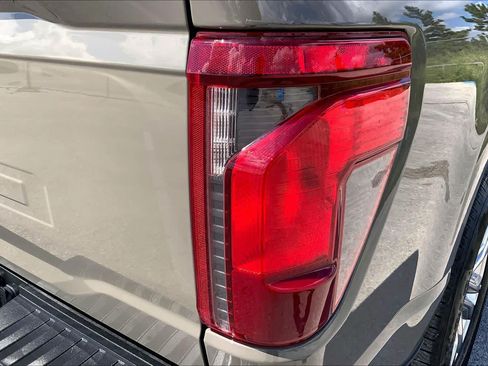 Used 2025 Ford F150 XLT w/ Equipment Group 302A MID RWD image 30