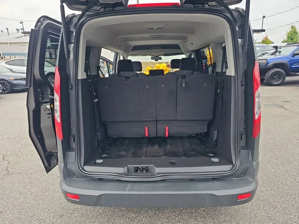 Used 2016 Ford Transit Connect XL FWD image 23
