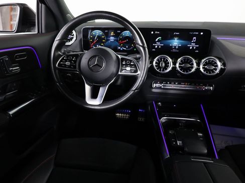 Certified 2022 Mercedes-Benz GLA 250 4MATIC image 40