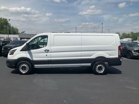 New 2026 Ford Transit 250 Low Roof RWD image 8