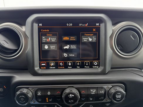 Used 2022 Jeep Wrangler Unlimited Sport image 7