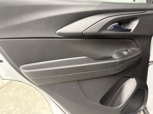 Used 2023 Chevrolet TrailBlazer RS image 21