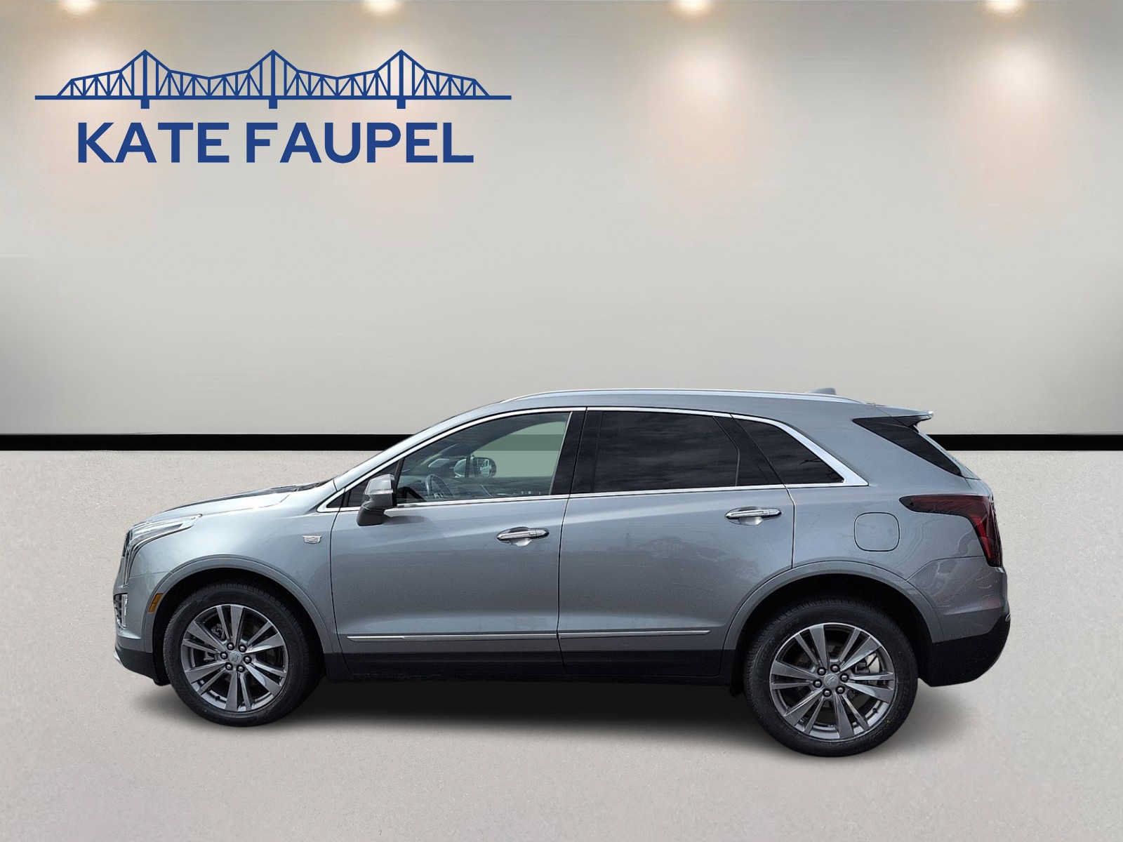 Used 2024 Cadillac XT5 Premium Luxury AWD/4WD image 4