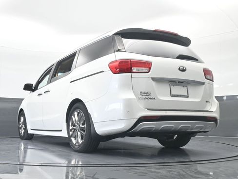 Used 2016 Kia Sedona SX Limited image 74