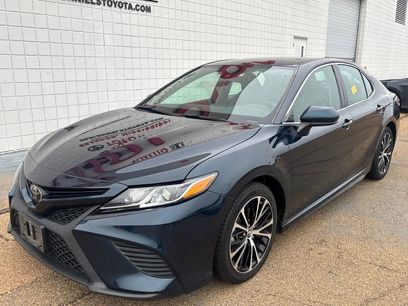 Used 2019 Toyota Camry SE