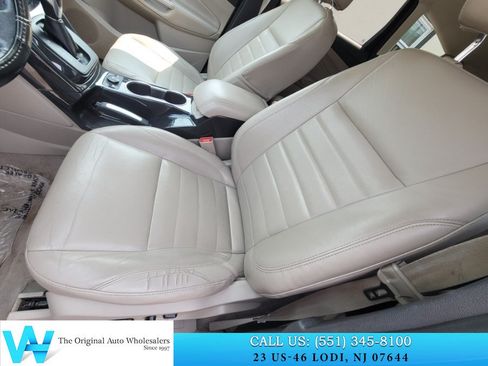 Used 2014 Ford Escape Titanium AWD/4WD image 13