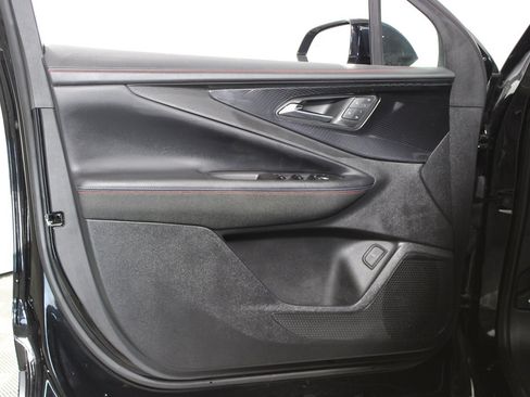 Used 2024 Chevrolet Blazer EV RS AWD/4WD image 9