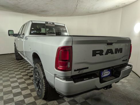 New 2026 RAM 3500 Laramie AWD/4WD image 4