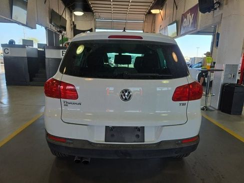 Used 2016 Volkswagen Tiguan SE FWD image 4