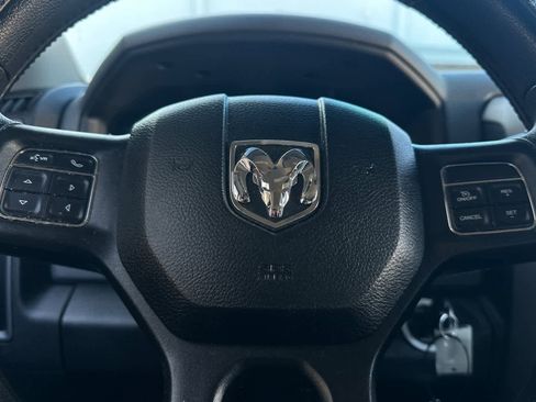 Used 2017 RAM 2500 Tradesman w/ Chrome Appearance Group image 25