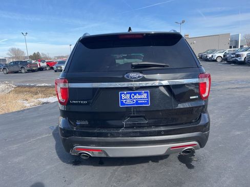 Used 2017 Ford Explorer Limited image 5