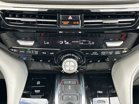 New 2026 Acura MDX w/ Advance Package image 24