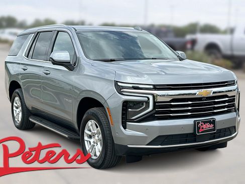Used 2025 Chevrolet Tahoe LT AWD/4WD image 1