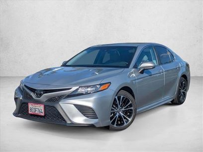 Used 2018 Toyota Camry SE