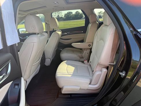 Used 2023 Buick Enclave Essence w/ Experience Buick Package AWD/4WD image 12