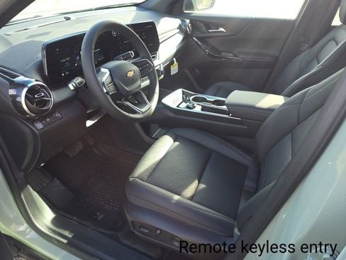 New 2026 Chevrolet Equinox LT w/ Convenience Package II image 21