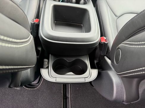 New 2026 Chrysler Pacifica Select image 38