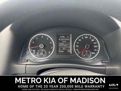 Used 2013 Volkswagen Tiguan S image 18