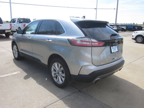 Used 2024 Ford Edge Titanium AWD/4WD image 4