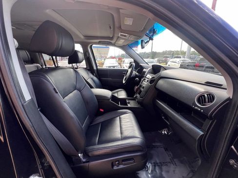 Used 2015 Honda Pilot Touring image 14