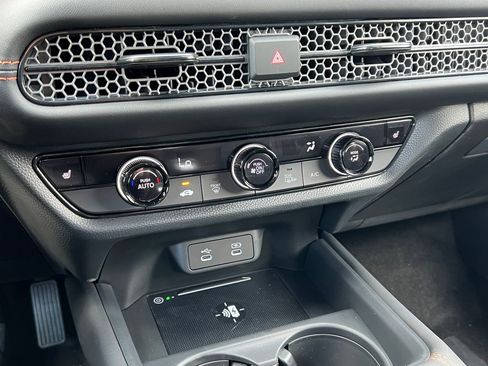 New 2026 Honda HR-V Sport image 23