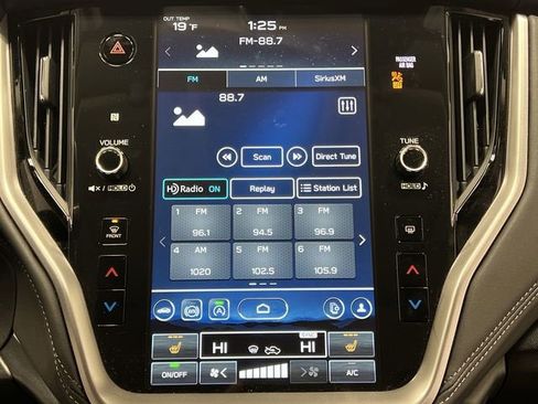 Certified 2025 Subaru Outback Premium image 12