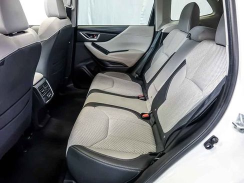 Used 2024 Subaru Forester Premium AWD/4WD image 15