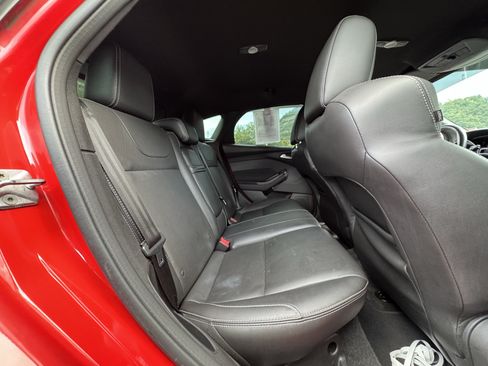 Used 2014 Ford Focus ST w/ Equipment Group 202A FWD image 26