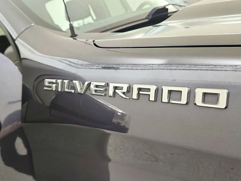 Used 2022 Chevrolet Silverado 1500 LT image 17