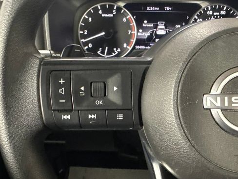 Used 2024 Nissan Rogue SV AWD/4WD image 21