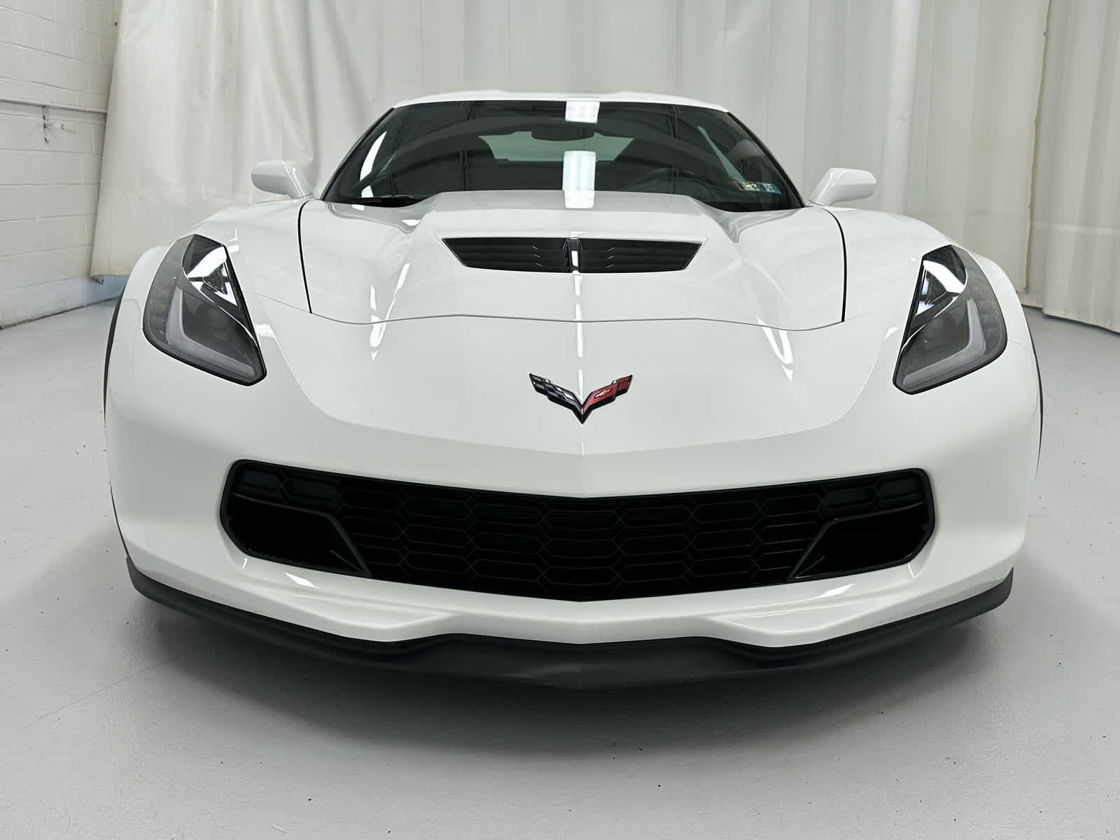 Used 2015 Chevrolet Corvette Z06 RWD image 5