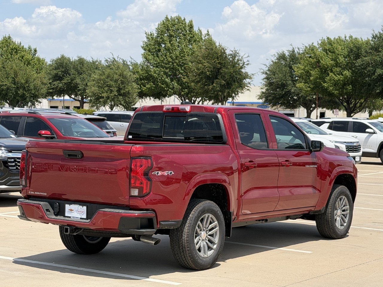 New 2026 Chevrolet Colorado LT w/ Advanced Trailering Package AWD/4WD image 4