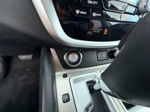 Used 2018 Nissan Murano S image 26