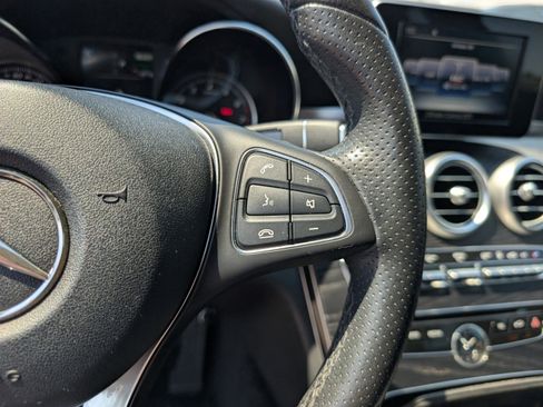 Used 2017 Mercedes-Benz C 350e Sedan image 31