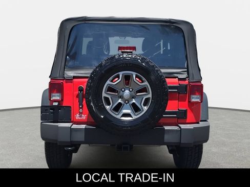 Used 2013 Jeep Wrangler Rubicon AWD/4WD image 6