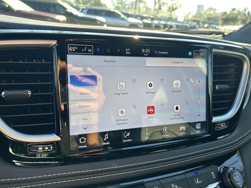 New 2026 Chrysler Pacifica Limited w/ S Appearance Package image 53