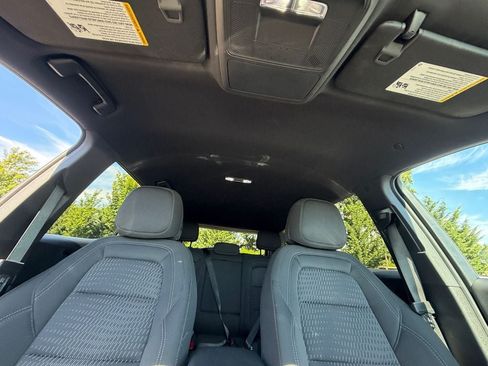 Used 2025 Chevrolet Equinox LT w/ Safety and Technology Package AWD/4WD image 27