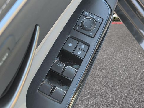 Certified 2024 Lexus ES 350 w/ Premium Package FWD image 9