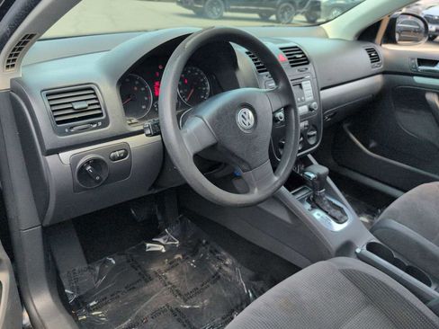 Used 2009 Volkswagen Jetta S FWD image 10