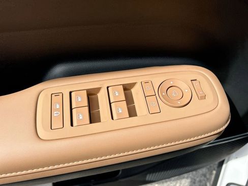 New 2026 Hyundai Santa Fe Calligraphy AWD/4WD image 21