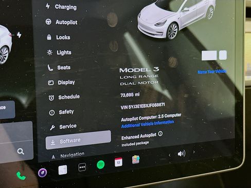 Used 2018 Tesla Model 3 Long Range AWD/4WD image 19