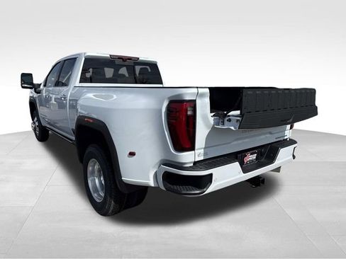 New 2026 GMC Sierra 3500 Denali w/ Denali Reserve Package image 6