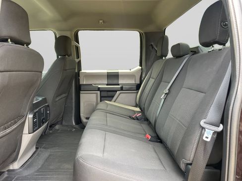 Used 2018 Ford F150 XL w/ Equipment Group 101A Mid AWD/4WD image 19