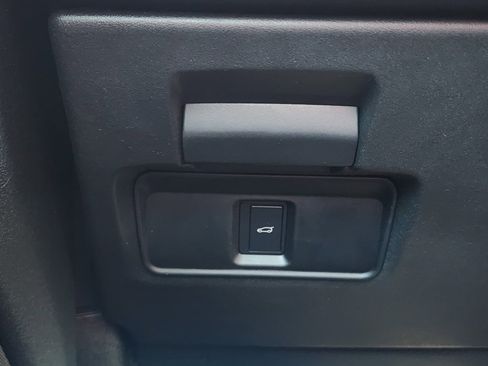 Certified 2026 Land Rover Range Rover Evoque Dynamic SE image 22