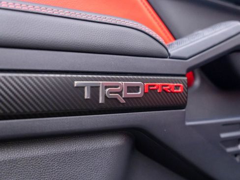 Used 2025 Toyota 4Runner TRD Off-Road AWD/4WD image 14