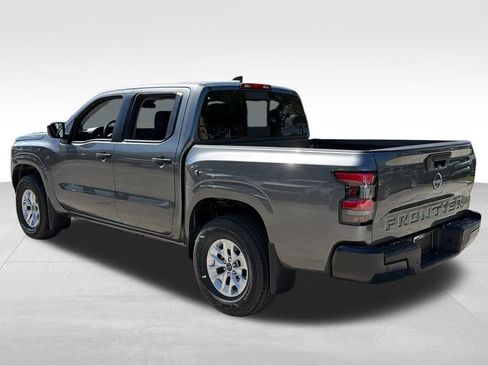 New 2026 Nissan Frontier S image 5