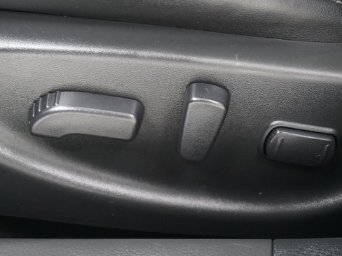 Used 2016 Nissan Maxima Platinum w/ Interior Lighting Package image 14