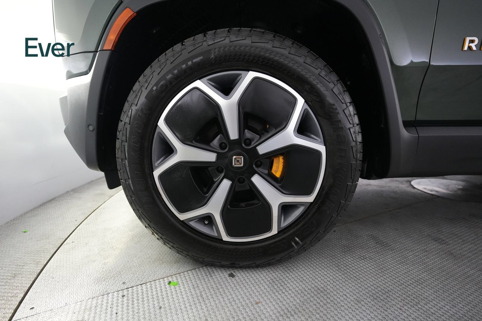 Used 2023 Rivian R1S Adventure Quad AWD/4WD image 19