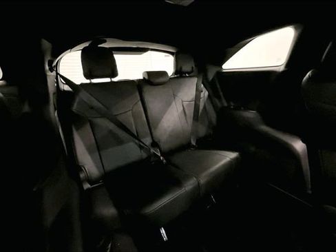 Used 2025 Toyota Sienna XSE FWD image 32